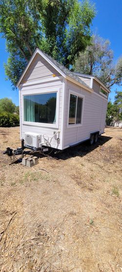 DISCOUNTED TINY HOUSE ON WHEELS IDEAL FOR ADU  GUEST HOUSE OR RENTAL UNIT IN STOCK READY TO SHIP