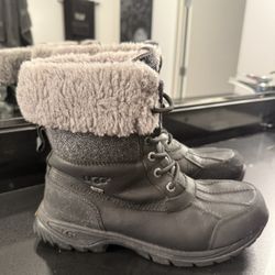 Ugg - Black / Grey Fur Mens Sizes 10 & 8 Boots