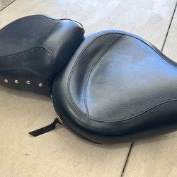 Mustang Seat Double Saddle 6-XLS Sportster Fatbob