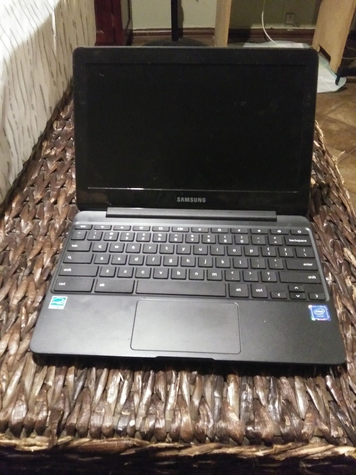 Chromebook laptop