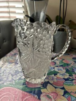 antique glass jug is not chipped