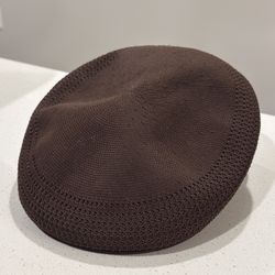 Kangol Tropical Ventair Brown Flat Hat Cap 0290BCHW Size Medium - EXCELLENT CONDITION