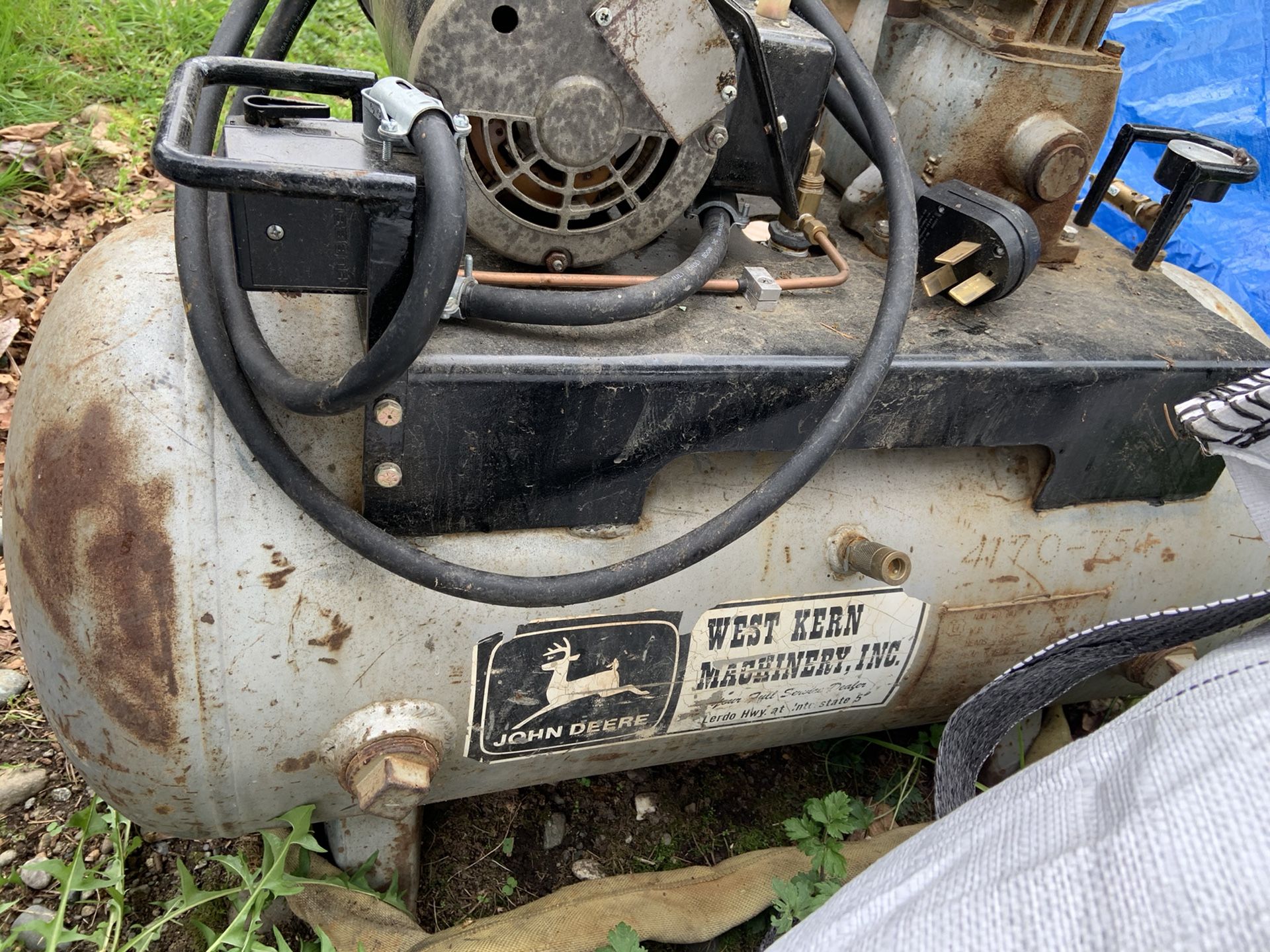 Air compressor