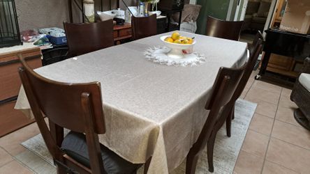 Wood Dining Table with 6 Chairs