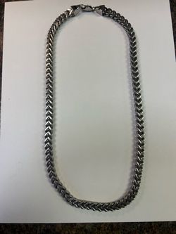 Stainless steel necklace