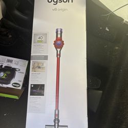 Dyson V8 
