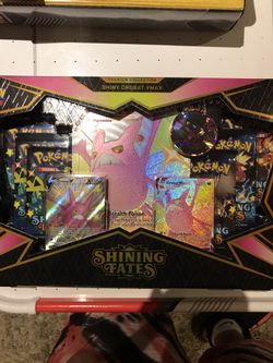 Pokemon Shining Fates (Shiny Crobat VMax)