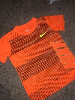 Kids Nike “Dri-Fit Tee” size 6