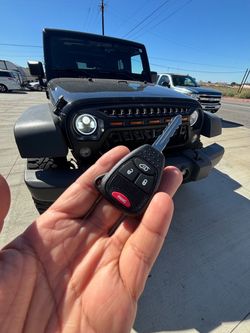 Llaves de autos / car keys and remotes