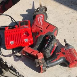 Cargador Batería Sawsaw Drill 