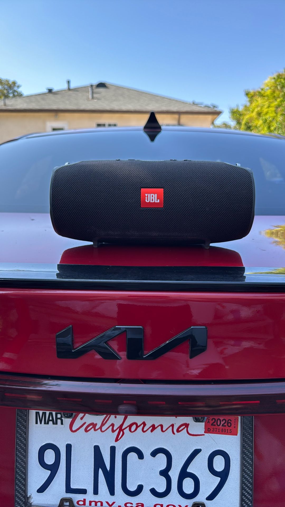 JBL speaker