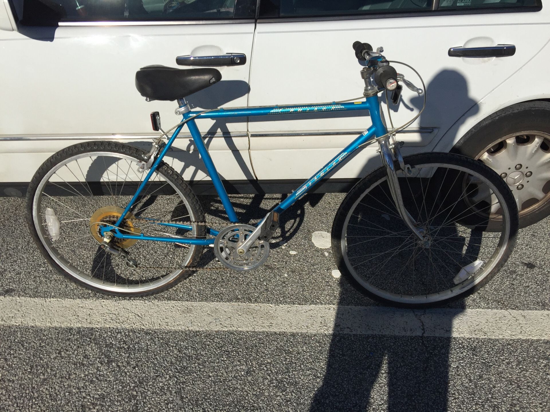 Schwinn Cruiser Vintage Bike Good Condition