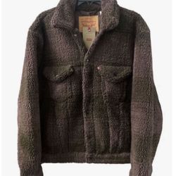 LEVI'S Cozy Vintage Sherpa Mens Trucker Jacket $108