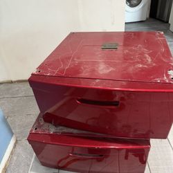 Laundry Pedestals 