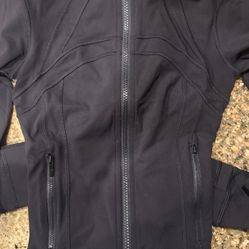Lululemon Jackets And Yoga Pants