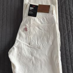 Women LEVI’S Premium Jeans 501
