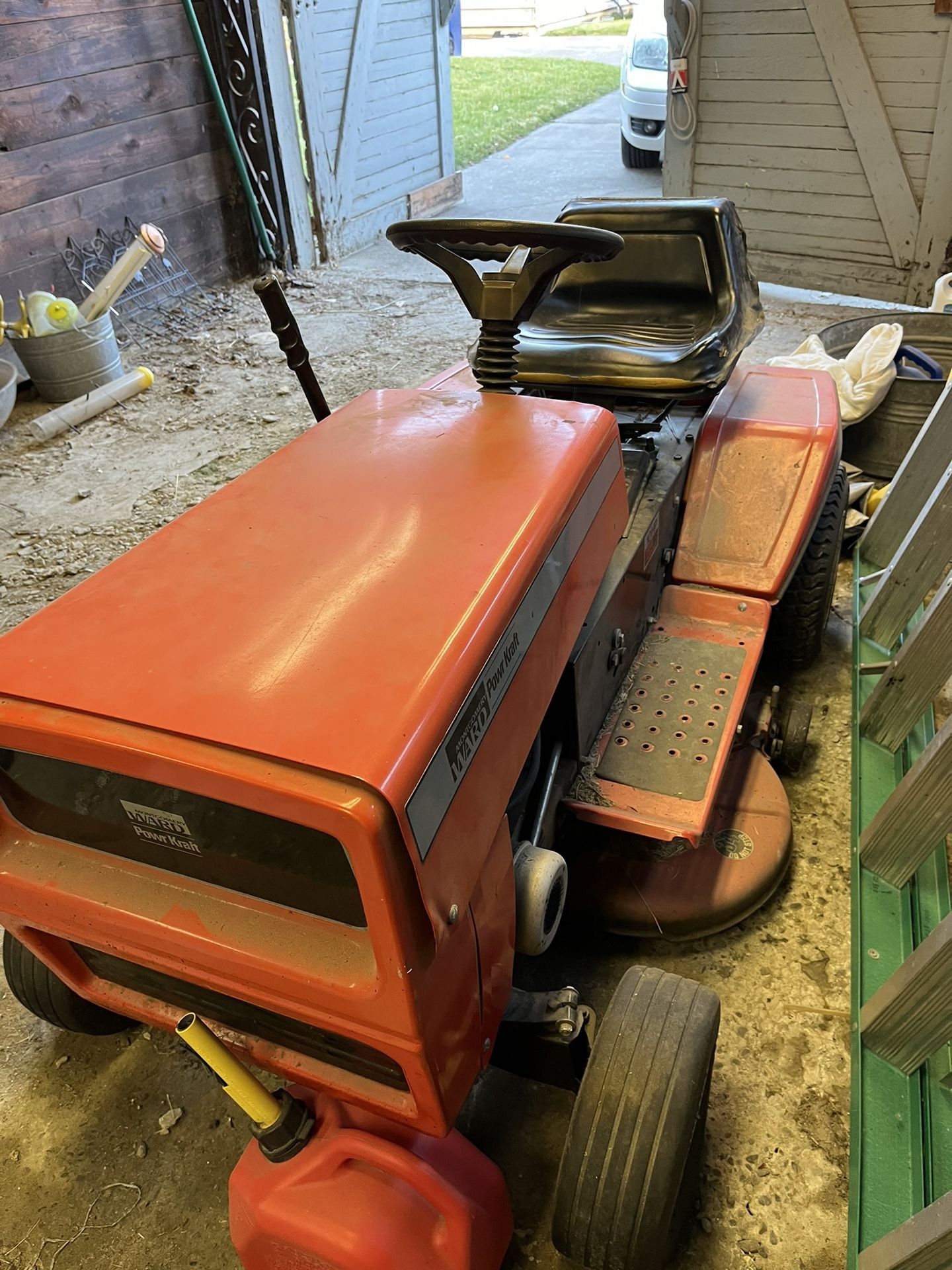 Tractor