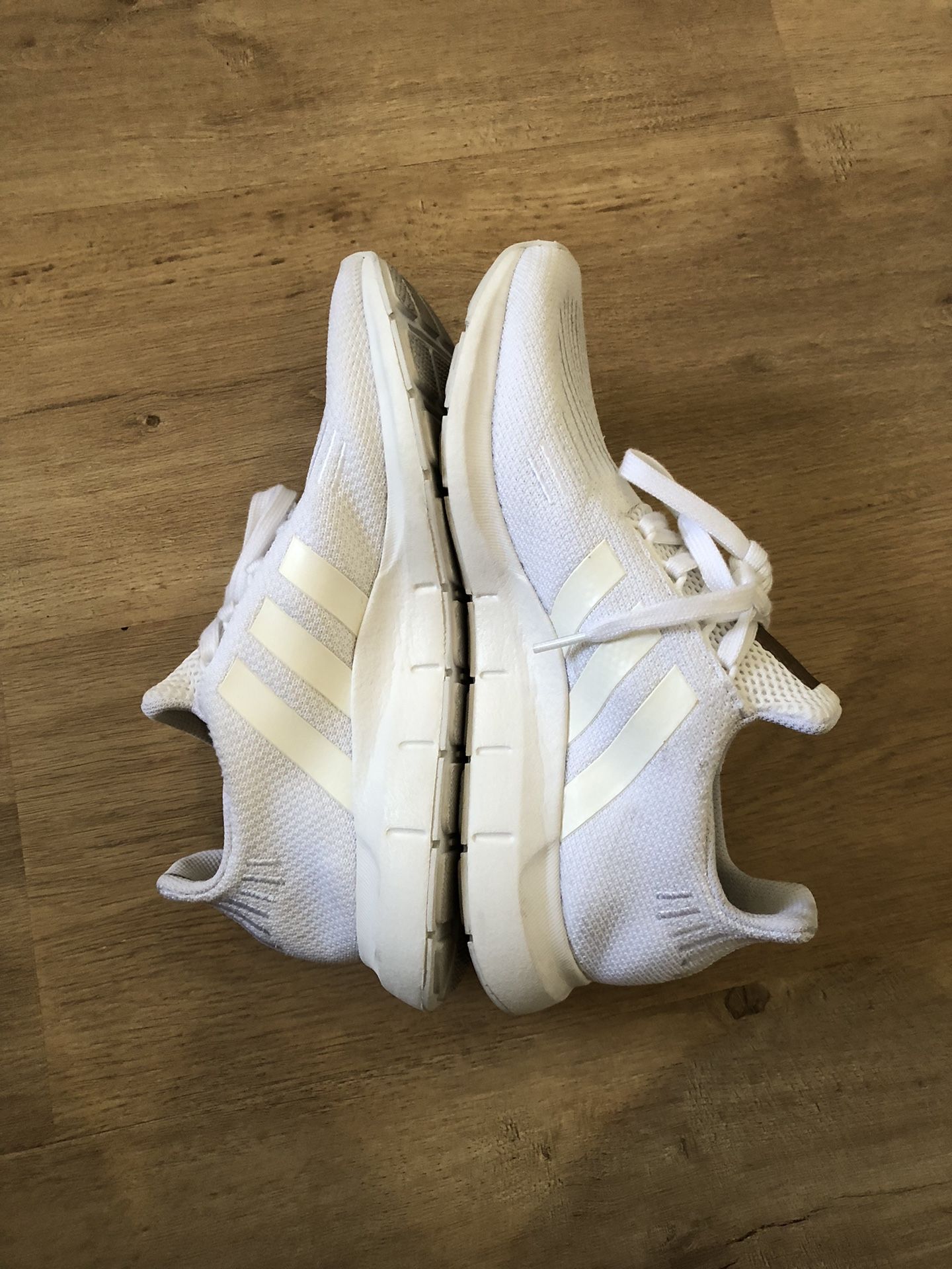 Adidas Women's Size 8.5