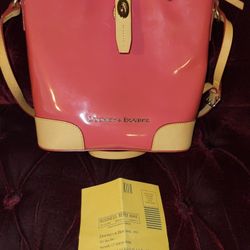 Dooney And Bourke Fairview Patent Leather Crossbody Bucket Geranium Orange Purse New With Lifetime Warranty