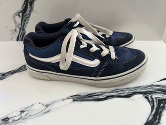 Boys Blue Vans Size 5.5