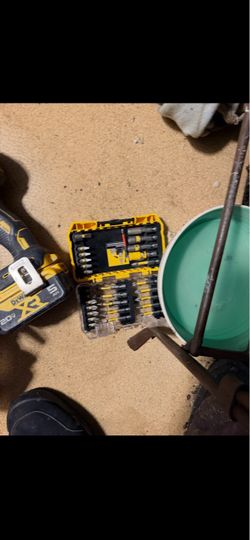 Saw an impact drill and drill bits