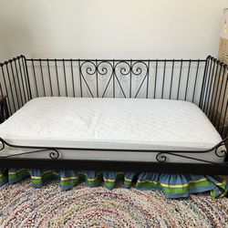 IKEA Twin Day Bed
