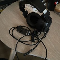 Xiberia Gaming Headset 