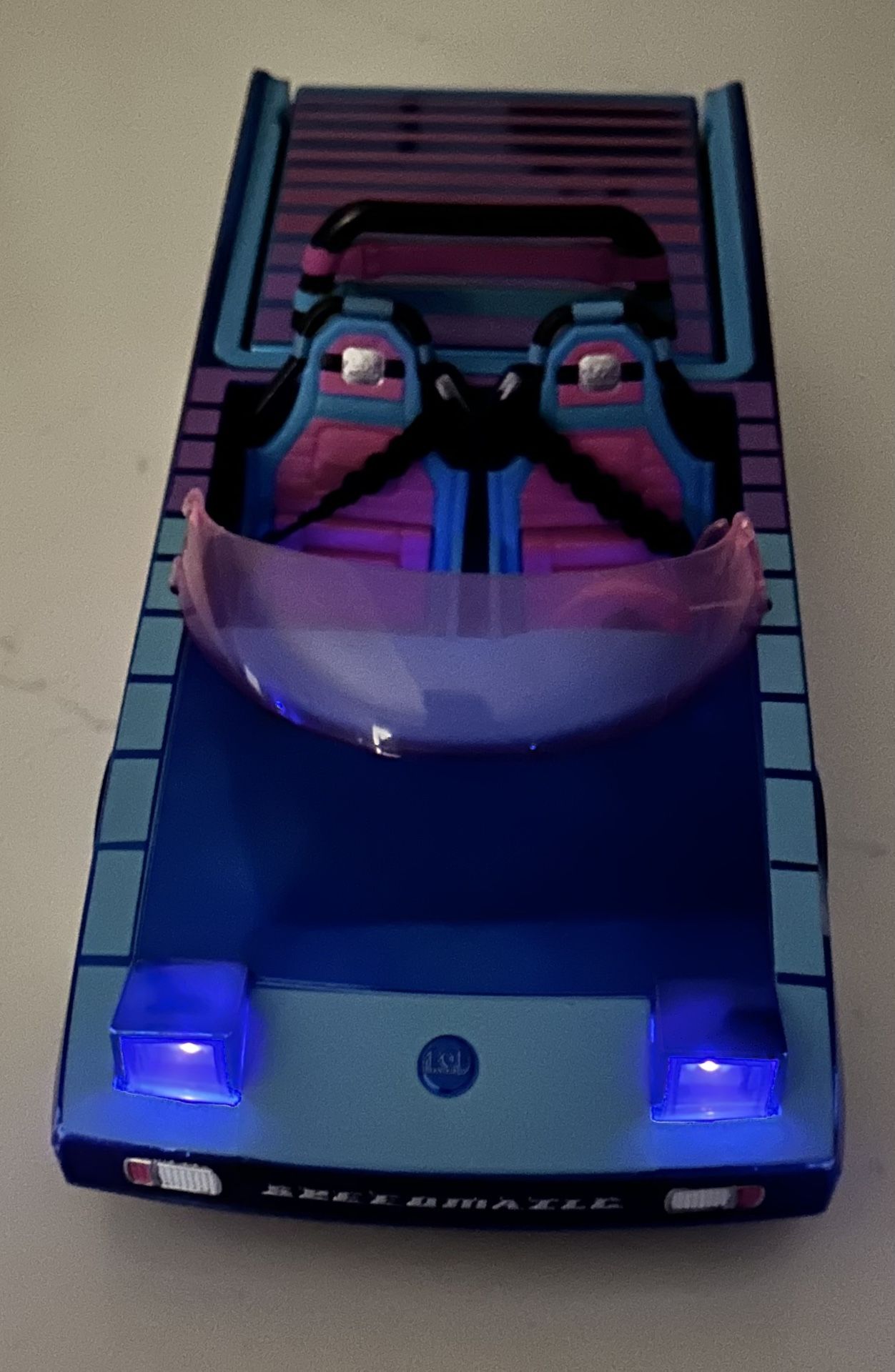 LOL Surprise Dance Machine Car with Pool and Dance Floor WORKING Blacklight 