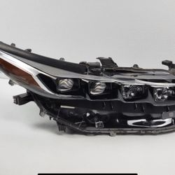 2022 Prius Prime RH Headlight