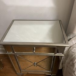 Pier 1 Bedside table, Mirror