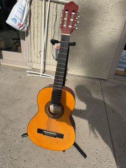 3/4 Guitar 🎸 With Nylon And Metal Strings