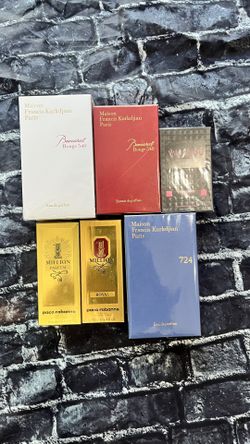 Mens and womens Cologne/Perfume Christmas bundle