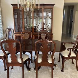 Large Formal Dinning Room Set