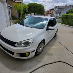2010 VW GOLF Volkswagen 