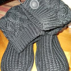 UGG BOOTS SIZE 12 Little Girls