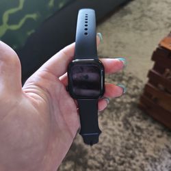 Apple Watch Only Used For One Month 