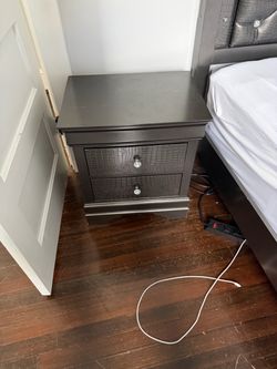 Black 5-Piece Bedroom Set