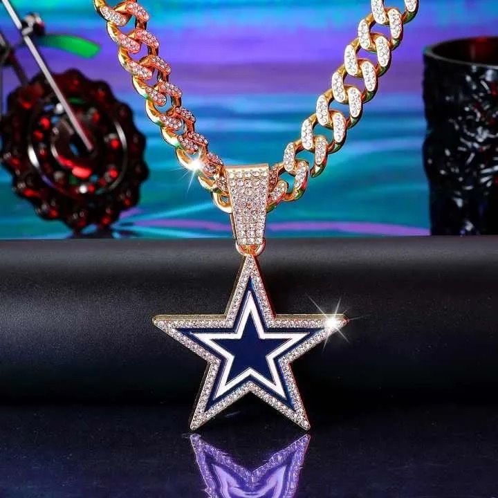 Bling Cowboys Necklace And Pendant 