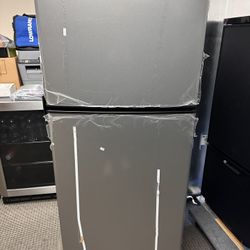 Norcold NV8DCSSR Silver Right-Hinge RV  Refrigerator, 8 cubic foot/12 volts DC 