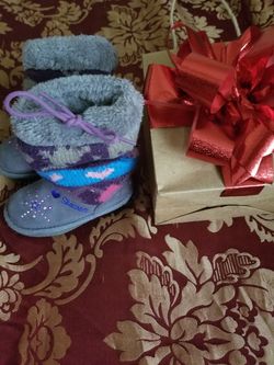 Sketchers toddler boots with lights size 6