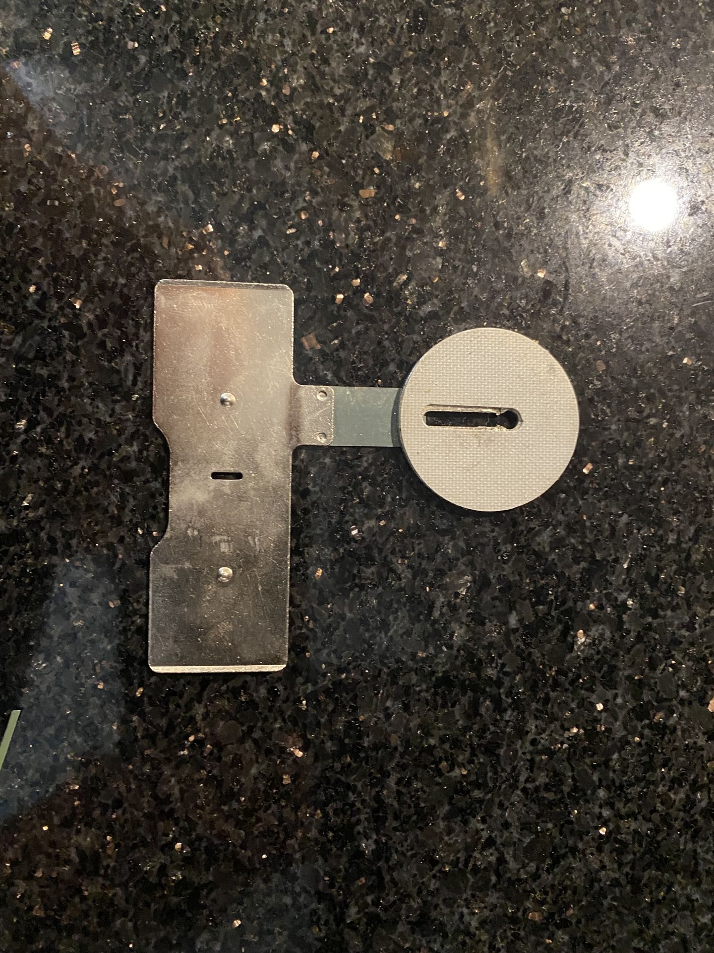 Metal Attachment for Singer Sewing Machine Bottonholer 