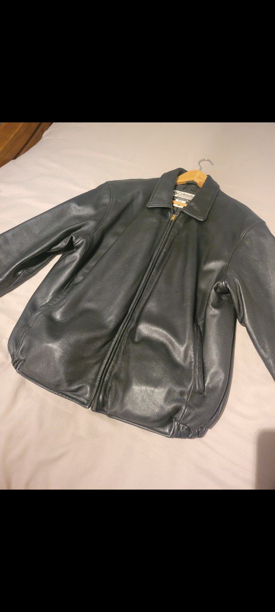 Columbia Leather 100%