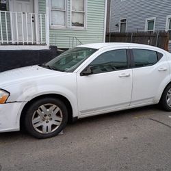 2012 Dodge Avenger Se