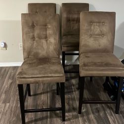 Beautiful Bar Stools X4