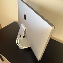 Apple Thunderbolt Display 27”