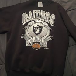 Vintage Los Angeles Raiders Crew Sweater. Large 