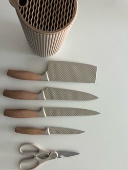Kitchen knife set