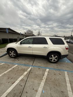 2011 GMC Acadia
