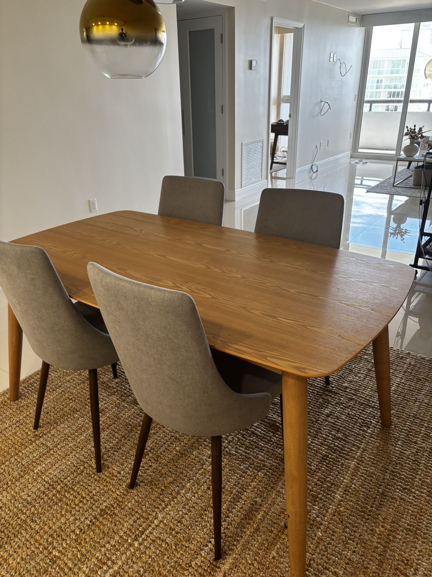Dining Table And 4 Chairs