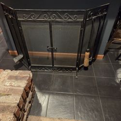 Fire Place Screen With Tools